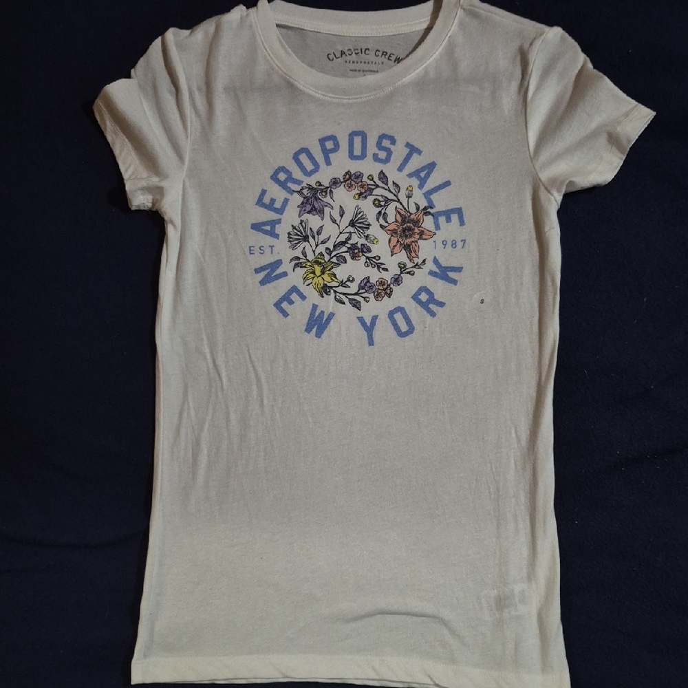 Aeropostale Cream Tee with Floral Graphic